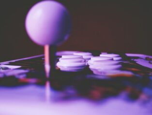 Fantastik Hikayeler ve Zorlu Stratejilerle Popüler Oyunlar