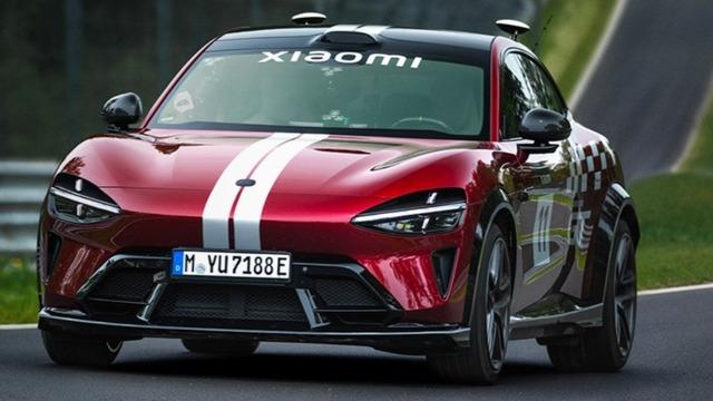 Xiaomi YU7 GT Nürburgring’de Sürücüsüz Tur Attı